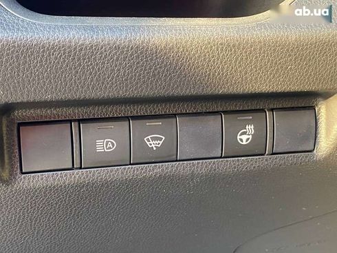 Toyota RAV4 2020 - фото 26