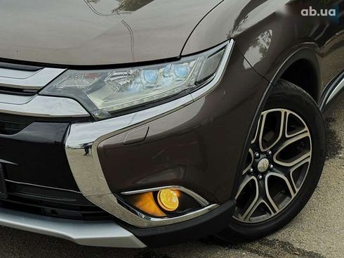 Mitsubishi Outlander 2015 - фото 7