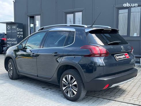 Peugeot 2008 2018 серый - фото 7