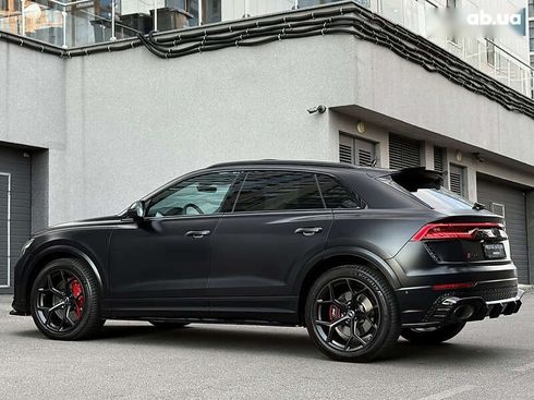 Audi RS Q8 2020 - фото 24