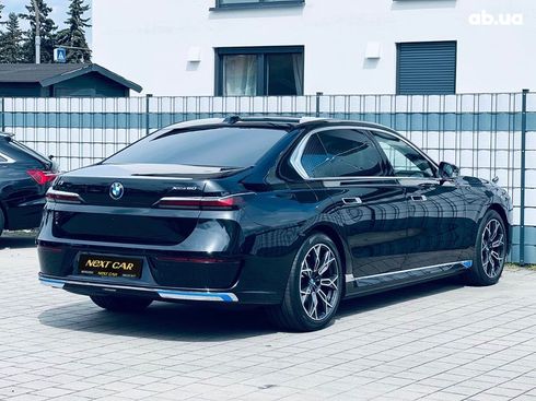 BMW i7 2023 - фото 4