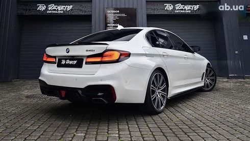 BMW 5 серия 2018 - фото 23