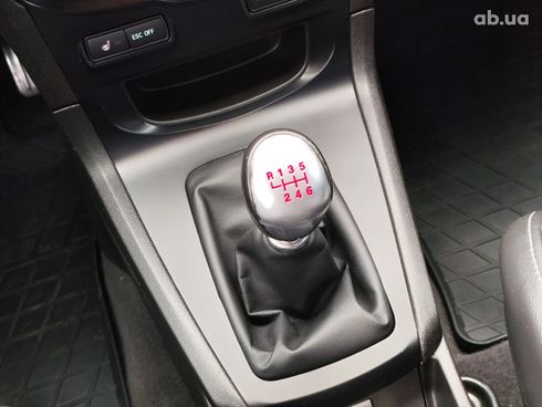 Ford Fiesta 2018 черный - фото 34