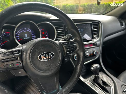 Kia K5 2013 белый - фото 17