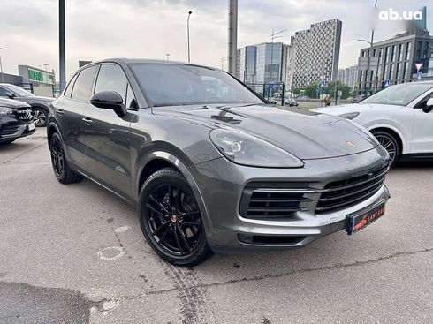 Porsche Cayenne 2019 - фото 19