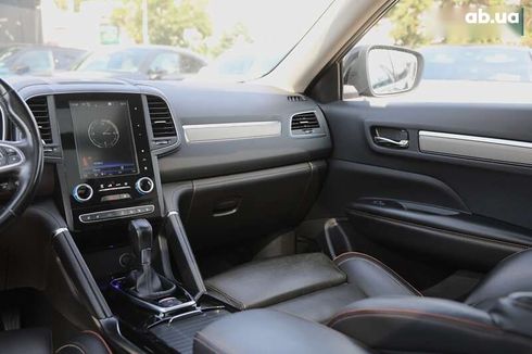 Renault Koleos 2020 - фото 13