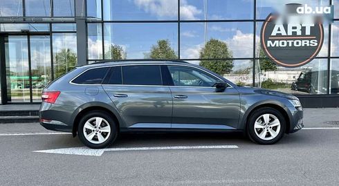 Skoda Superb 2016 - фото 5