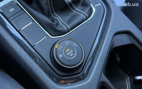 Volkswagen Tiguan 2022 - фото 17