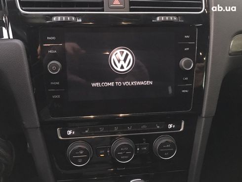 Volkswagen Golf 2018 черный - фото 16