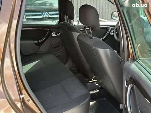 Renault Duster 2012 - фото 18