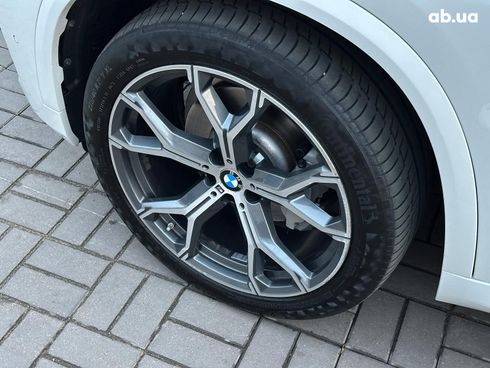 BMW X5 2020 белый - фото 7