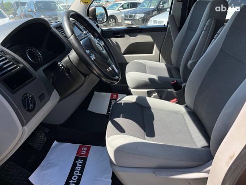 Volkswagen Transporter 2014 коричневый - фото 37