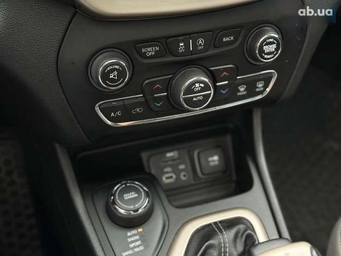 Jeep Cherokee 2014 - фото 27