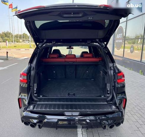 BMW X5 M 2022 - фото 15