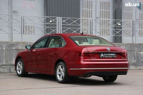 Volkswagen Passat 2017 - фото 5