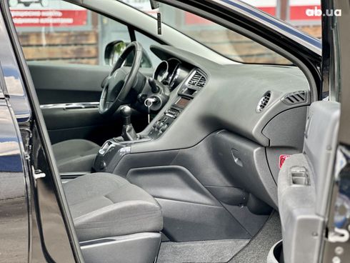 Peugeot 5008 2013 черный - фото 13