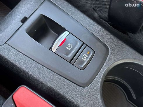 Renault Zoe 2020 - фото 19
