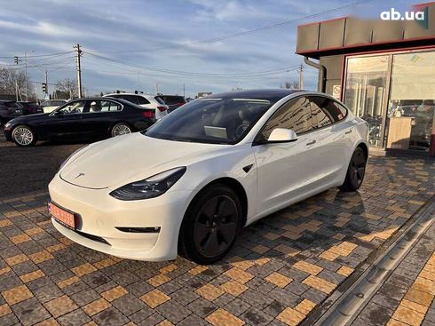 Tesla Model 3 2022 - фото 13