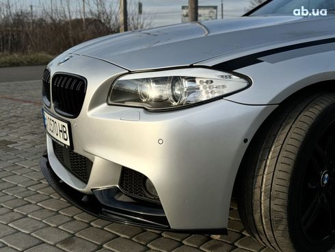 BMW 5 серия 2011 серебристый - фото 13