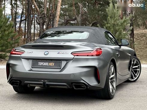 BMW Z4 2019 - фото 12