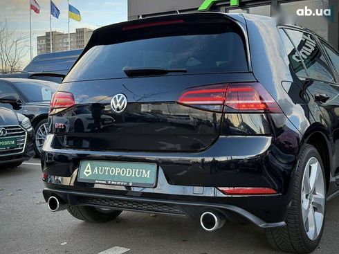 Volkswagen Golf GTI 2020 - фото 11