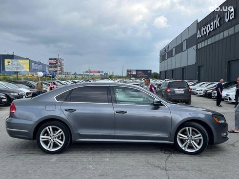 Volkswagen passat b7 2012 серый - фото 9
