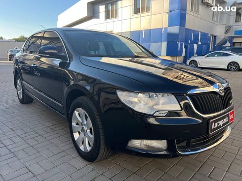 Skoda Superb 2013 черный - фото 3