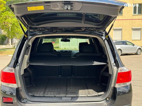 Toyota Highlander 2010 черный - фото 17