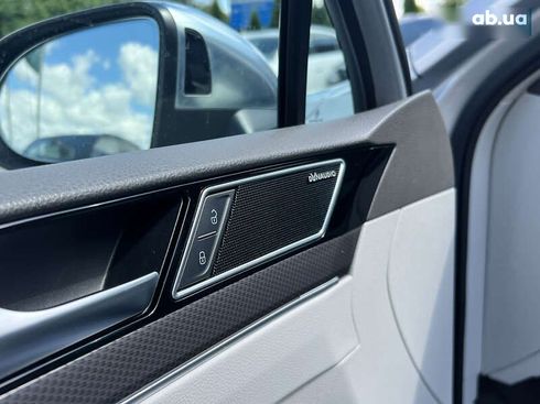 Volkswagen passat alltrack 2019 - фото 14