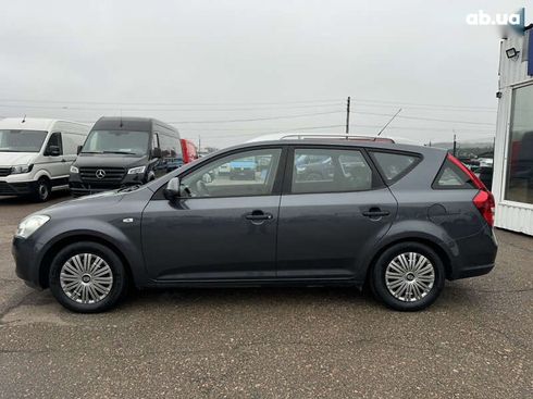 Kia Cee'd 2008 - фото 13