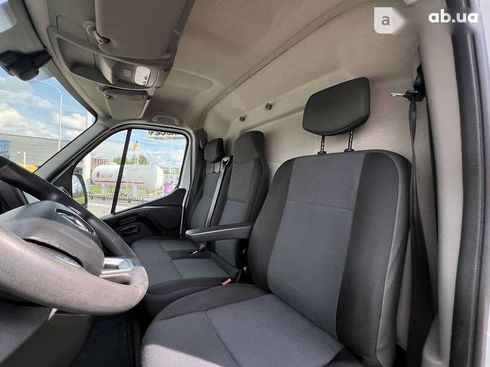 Renault Master 2020 - фото 11