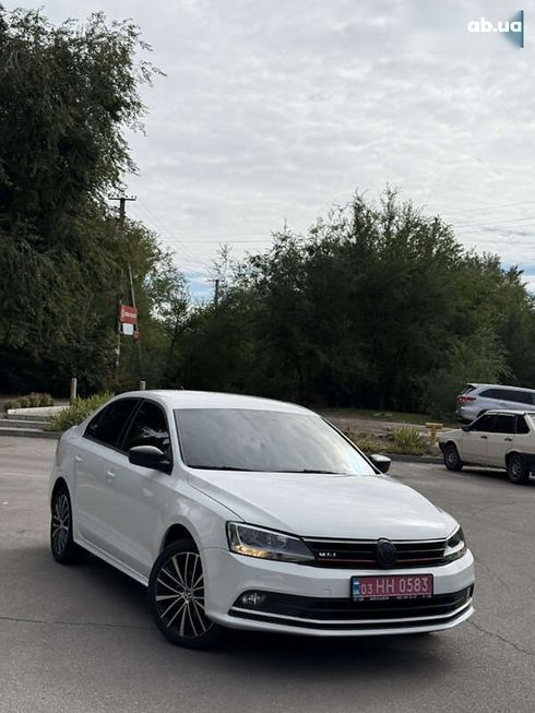 Volkswagen Jetta 2016 - фото 3