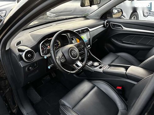 MG ZS EV 2020 - фото 20