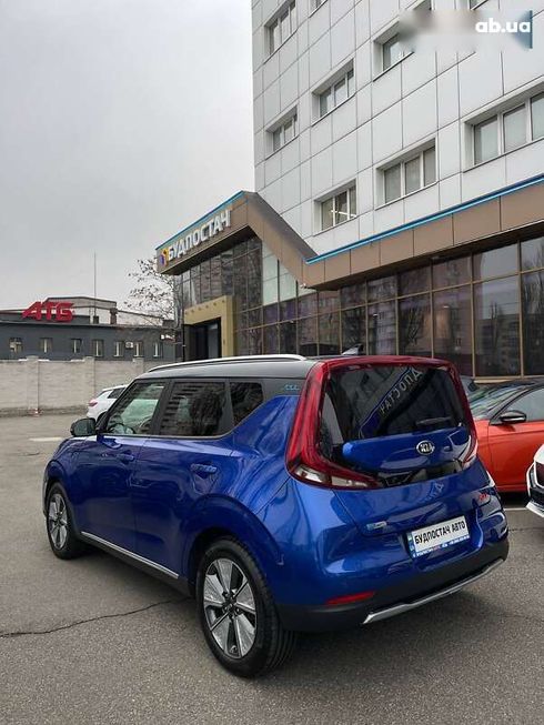 Kia Soul EV 2020 - фото 15