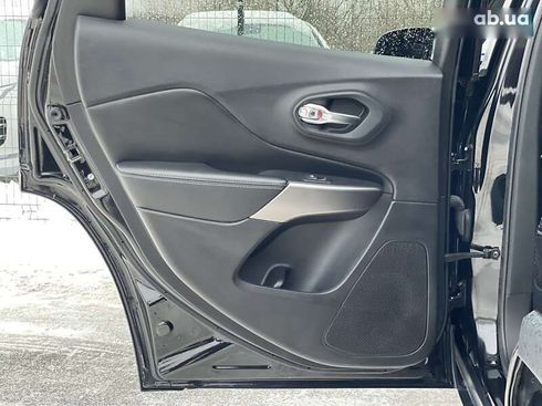 Jeep Cherokee 2020 - фото 30
