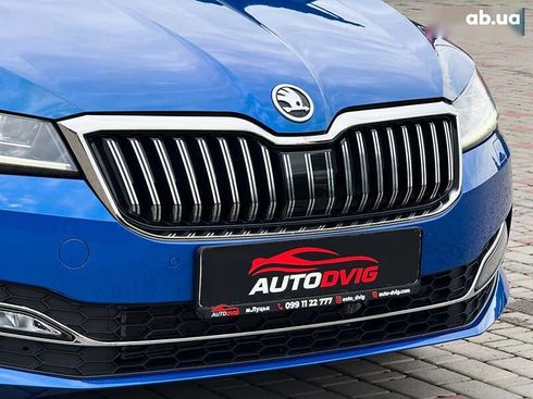 Skoda Superb 2022 - фото 17