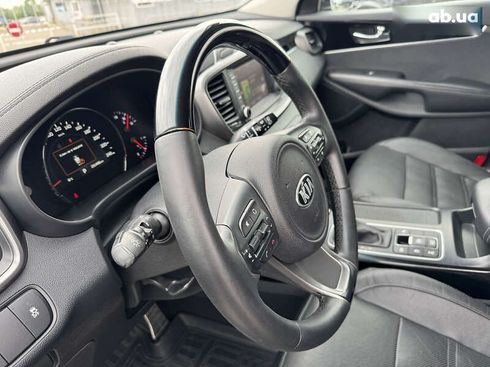 Kia Sorento 2016 - фото 15