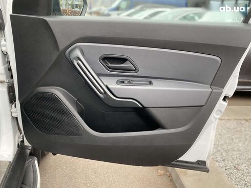 Renault Duster 2018 - фото 27