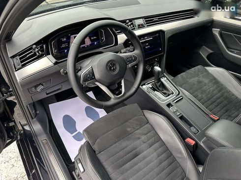 Volkswagen Passat 2020 - фото 11