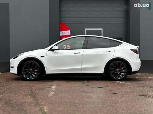 Tesla Model Y 2022 - фото 6