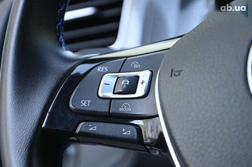 Volkswagen e-Golf 2015 - фото 18