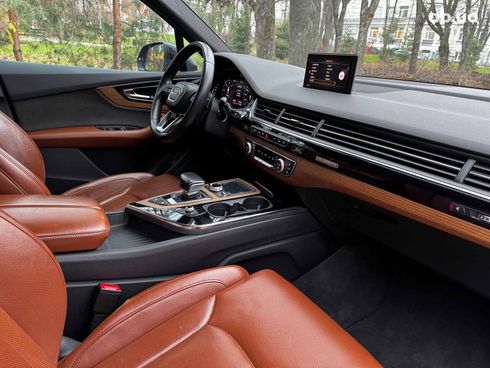 Audi Q7 2018 бежевый - фото 42