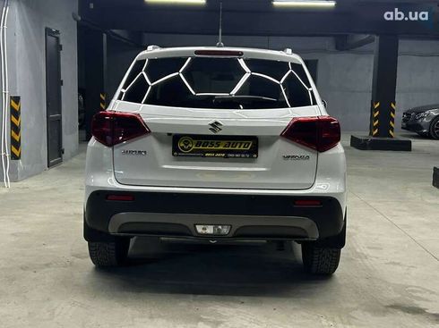 Suzuki Vitara 2020 - фото 5