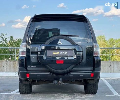 Mitsubishi Pajero Wagon 2007 - фото 6