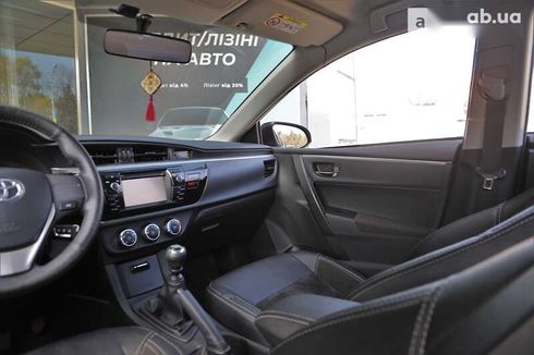 Toyota Corolla 2016 - фото 13