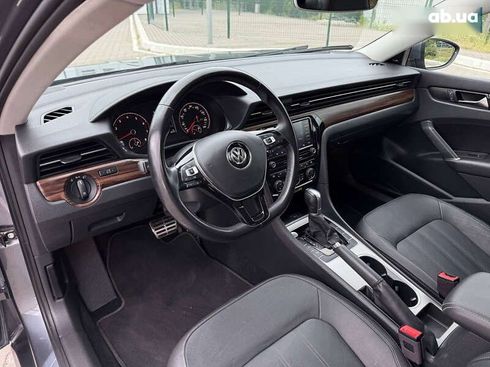 Volkswagen Passat 2020 - фото 28