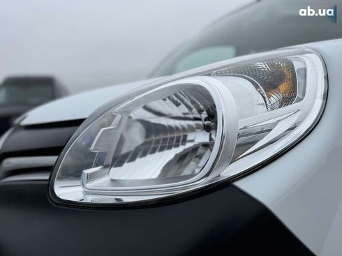 Renault Kangoo 2018 - фото 19