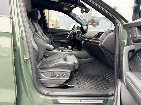 Audi SQ5 2021 - фото 27