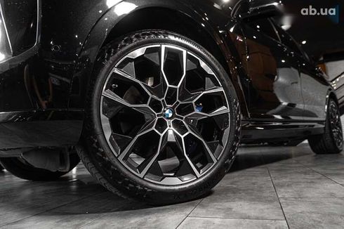 BMW X7 2023 - фото 30