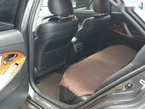 Toyota Camry 2010 - фото 12